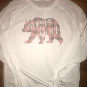 Vintage look mama bear long sleeve. New!